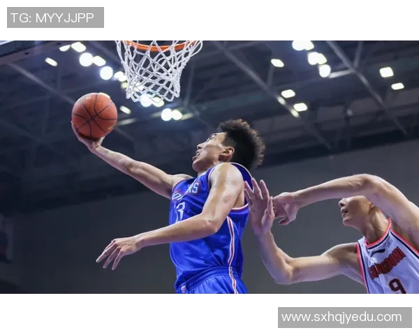 武汉篮球队快攻策略解析：深度剖析战术与执行力的完美结合